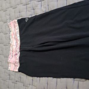 Live Love Dream yoga pants size L black with multi-colored waistband